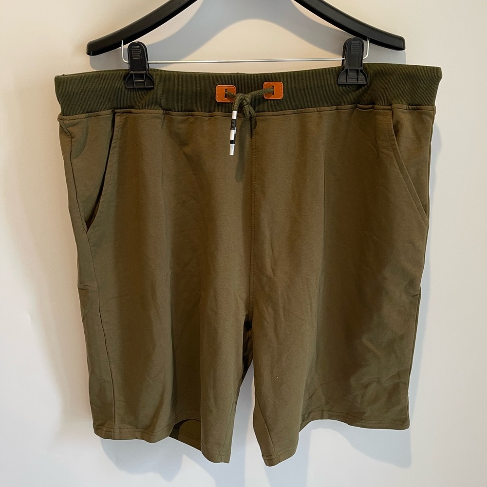YnimioAOX Men's Causal Shorts Olive Green Sz. 42